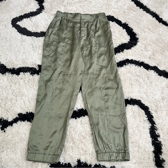 DO+BE Olive Cargo Pants with Utility Style - Picture 1 of 5